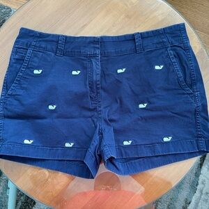 Vineyard Vines ladies size 12 shorts